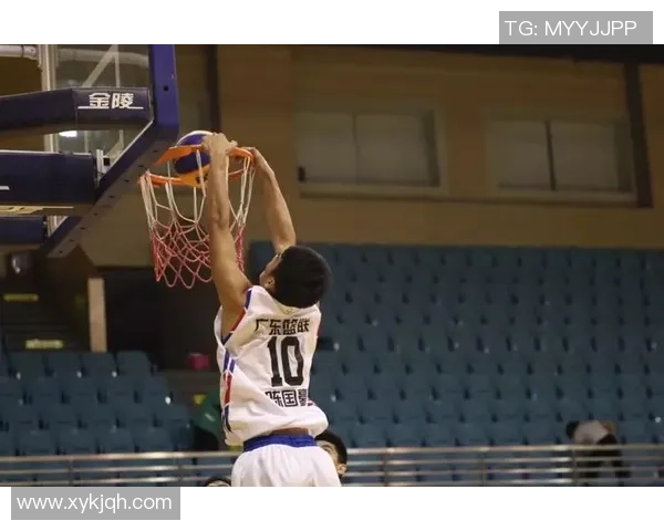 深圳篮球队精英赛战术解析与表现评估的深度分析