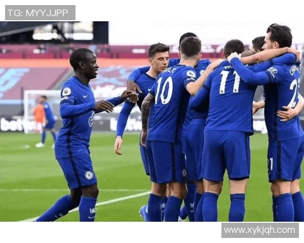 西安羽毛球队以72分稳居联赛积分榜首位展现强劲实力 西安羽毛球队以72分稳居联赛积分榜首位展现强劲实力