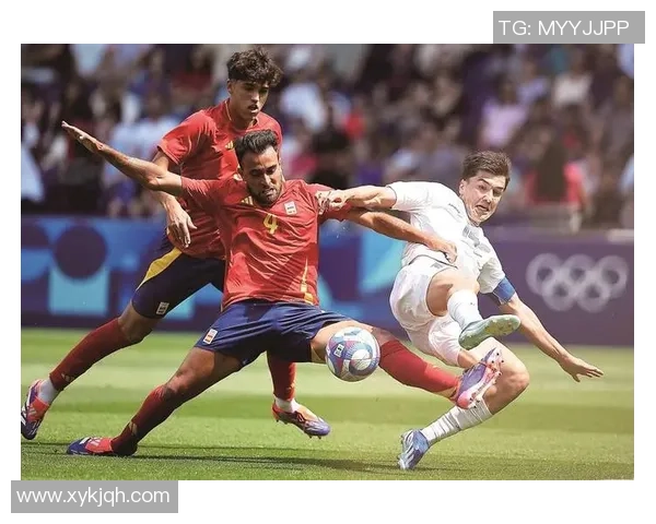 足球明星的英文表达与他们的职业生涯精彩瞬间解析 足球明星的英文表达与他们的职业生涯精彩瞬间解析